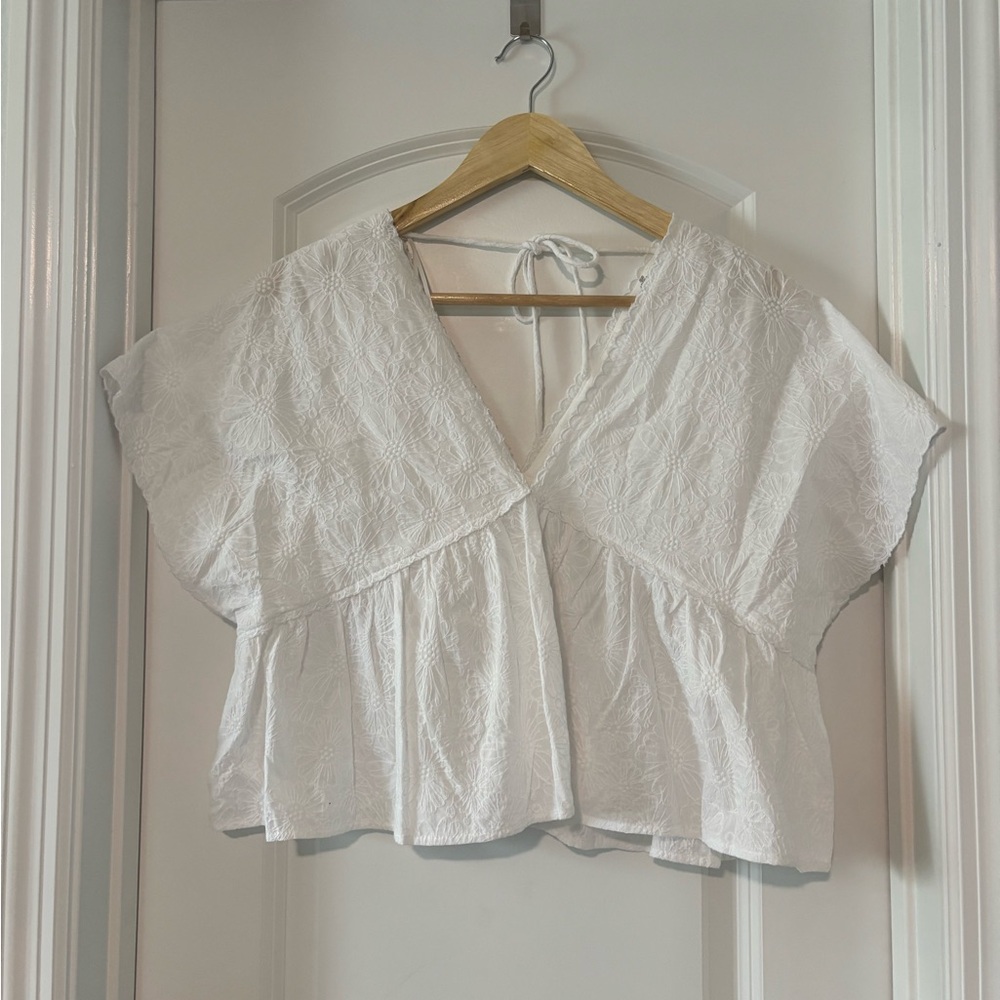 Altar'd State White Floral Textured Blouse